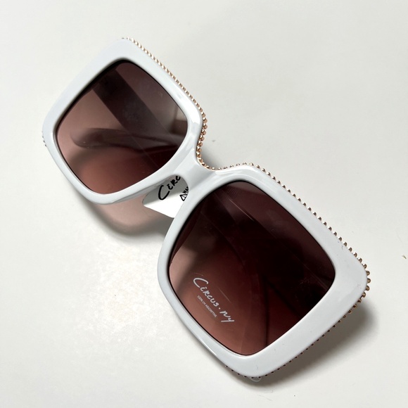 New Original CIRCUS BY SAM EDELMAN Oversized Square Sunglasses White Gold Trim - Picture 7 of 7
